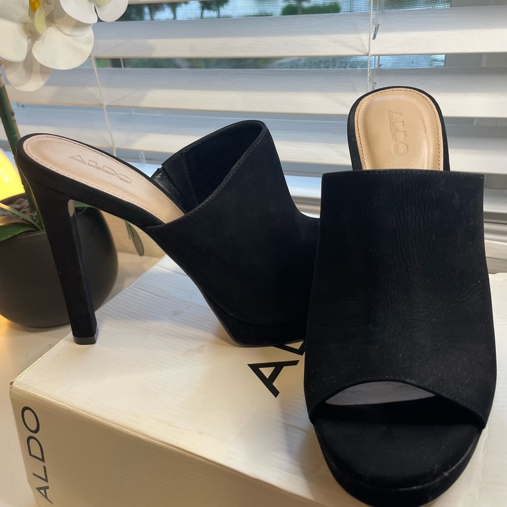 Aldo Black Mules Elegant Suede Open-Toe